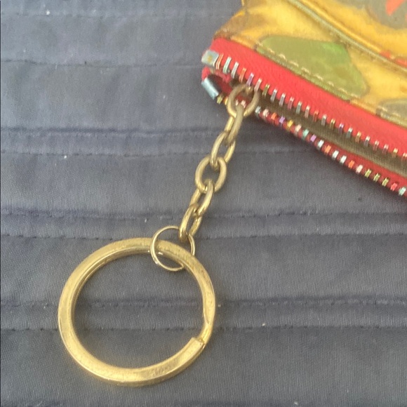 D&B Colorful Heart Pattern Keychain Pouch - Picture 4 of 9